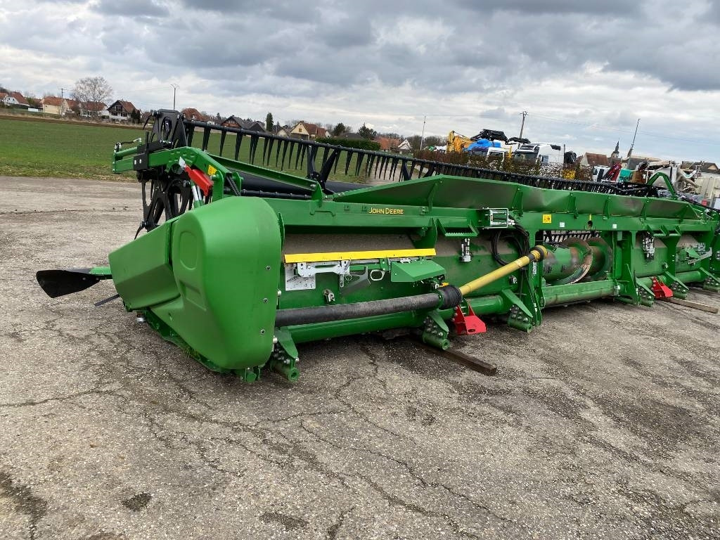 John Deere 730 X Origine Françaises endommagée - Dodatak za kombajn: slika 5 John Deere 730 X Origine Françaises endommagée - Dodatak za kombajn: slika 5