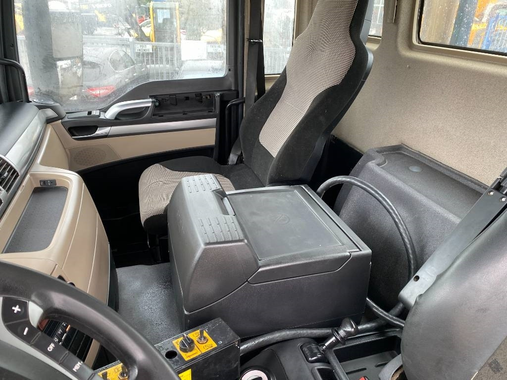 Kamion sa hidrauličnom kukom MAN TGS 35.460/RETARDER /DALBY: slika 30