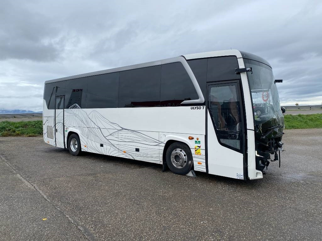 Otokar ULYSO-T Cummins e6/316Ps endommagé - Prigradski autobus: slika 3 Otokar ULYSO-T Cummins e6/316Ps endommagé - Prigradski autobus: slika 3