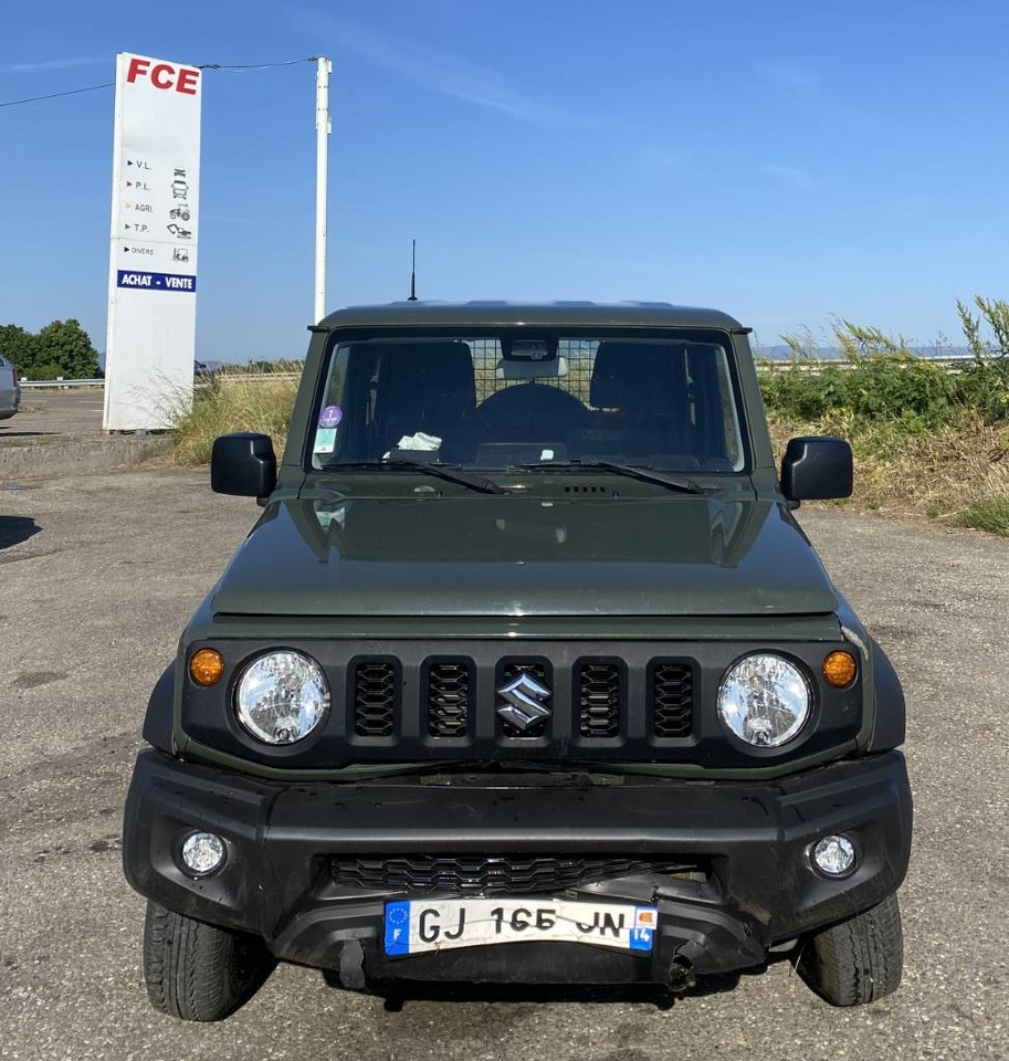 Suzuki JIMNY 1.5i 102/AllGrip endommagé - Automobil: slika 2 Suzuki JIMNY 1.5i 102/AllGrip endommagé - Automobil: slika 2