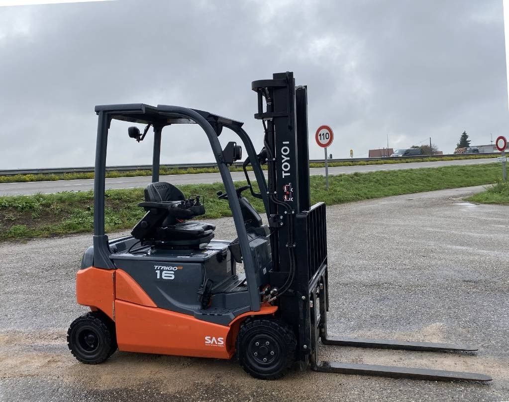Toyota TRAIGO 48/16-8FBMK16T endommagé - Električni viljuškar: slika 3 Toyota TRAIGO 48/16-8FBMK16T endommagé - Električni viljuškar: slika 3