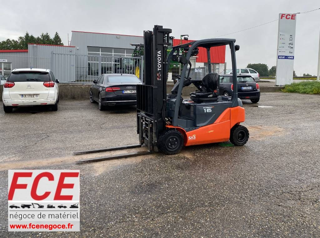 Toyota TRAIGO 48/16-8FBMK16T endommagé - Električni viljuškar: slika 1 Toyota TRAIGO 48/16-8FBMK16T endommagé - Električni viljuškar: slika 1