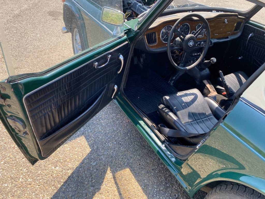 Automobil Triumph TR4-A + Hard Top / OldTimer endommagé: slika 19