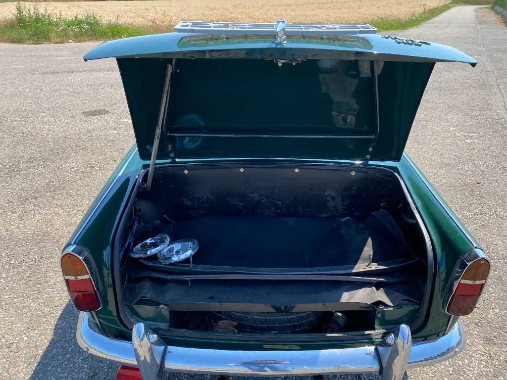 Automobil Triumph TR4-A + Hard Top / OldTimer endommagé: slika 33