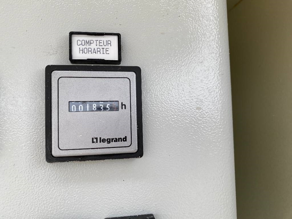 Vakuumska cisterna UNIVAC ASPIRATEUR MOBILE UNIVAC SC90DAV9AR-C: slika 9 Vakuumska cisterna UNIVAC ASPIRATEUR MOBILE UNIVAC SC90DAV9AR-C: slika 9