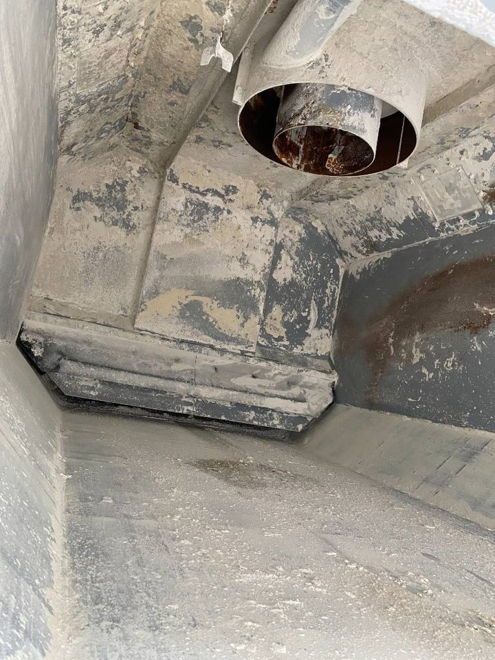 Vakuumska cisterna UNIVAC ASPIRATEUR MOBILE UNIVAC SC90DAV9AR-C: slika 22 Vakuumska cisterna UNIVAC ASPIRATEUR MOBILE UNIVAC SC90DAV9AR-C: slika 22