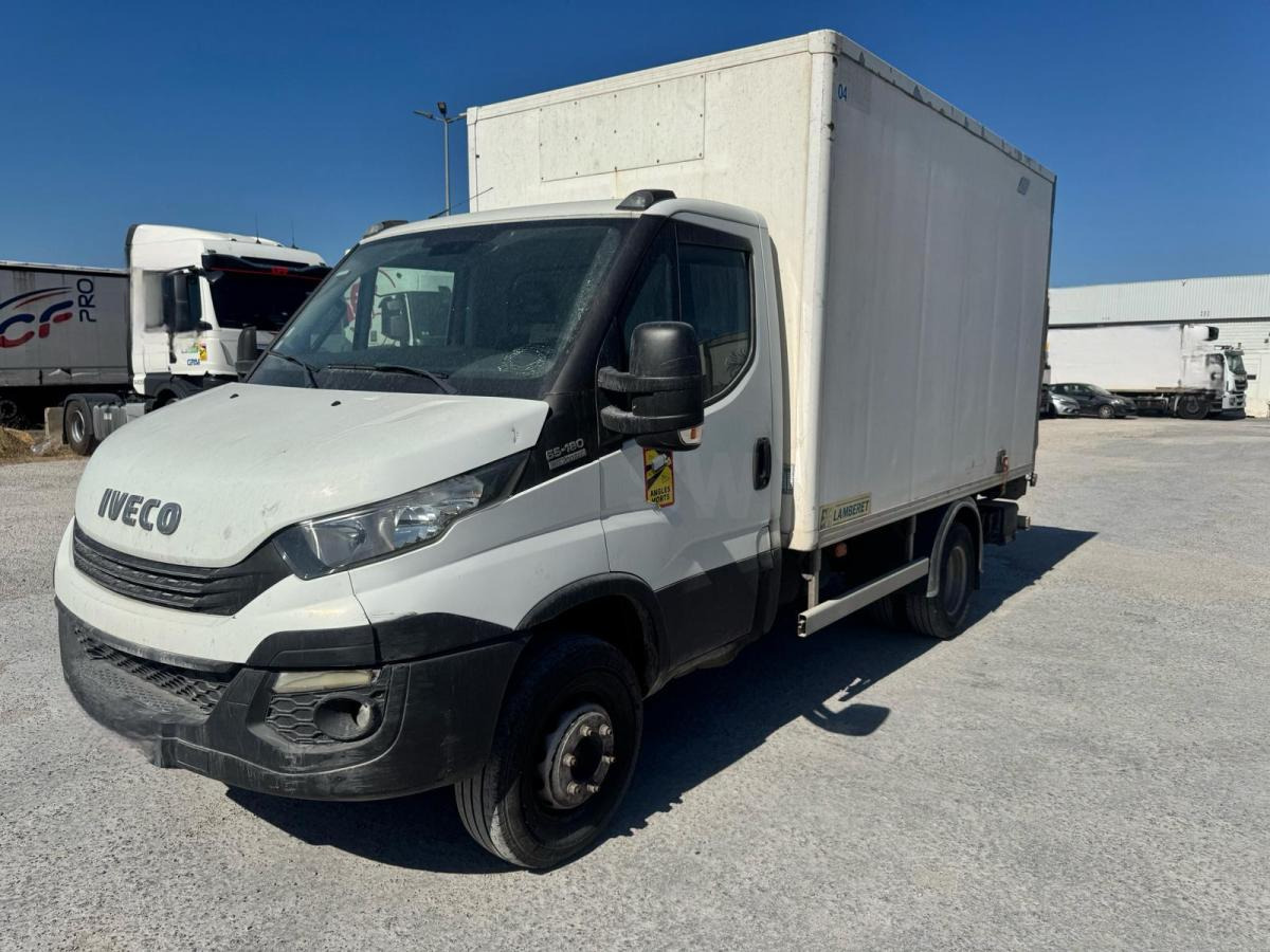 Iveco Daily 65-180 caisse hayon - Dostavno vozilo sa zatvorenim sandukom: slika 1 Iveco Daily 65-180 caisse hayon - Dostavno vozilo sa zatvorenim sandukom: slika 1