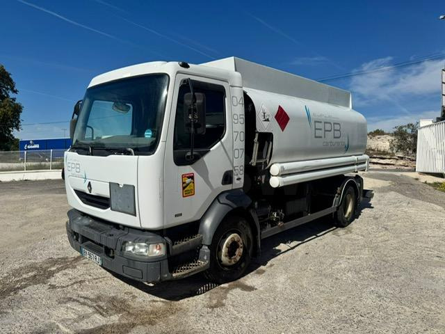 Renault MIDLUM 210 CITERNE MERCERON 11000 L 4 COMPARTIMENTS - Kamion cisterna: slika 1 Renault MIDLUM 210 CITERNE MERCERON 11000 L 4 COMPARTIMENTS - Kamion cisterna: slika 1