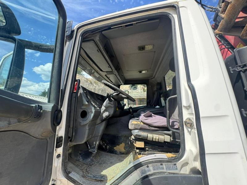 Kamion sa hidrauličnom kukom Scania C 124 420: slika 27