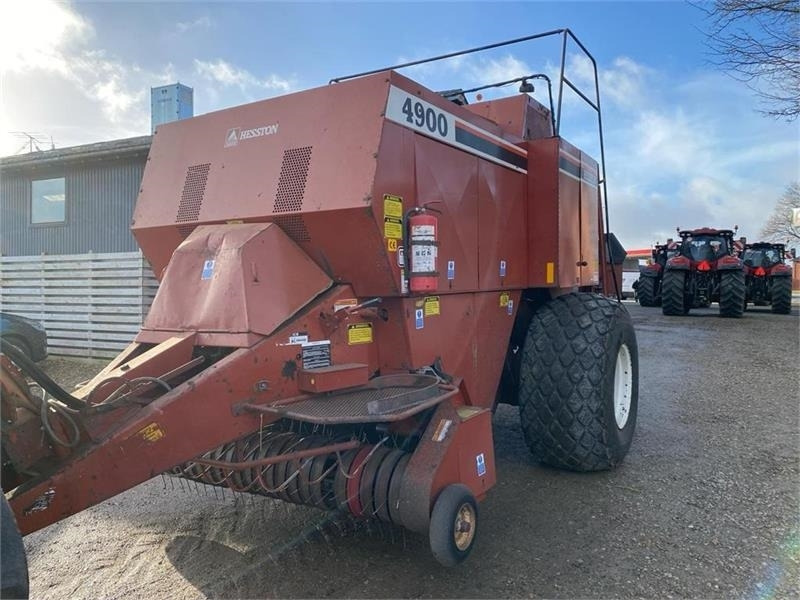 Hesston Hesston 4900 - Balirka za kockaste bale: slika 3 Hesston Hesston 4900 - Balirka za kockaste bale: slika 3