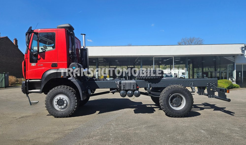 IVECO ASTRA HD9 44.38 12.9L TURBO DIESEL chassis cab heavy duty 4x4 single rear - EXPORT OUT EU - Kamion sa golom šasijom i zatvorenom kabinom: slika 5 IVECO ASTRA HD9 44.38 12.9L TURBO DIESEL chassis cab heavy duty 4x4 single rear - EXPORT OUT EU - Kamion sa golom šasijom i zatvorenom kabinom: slika 5