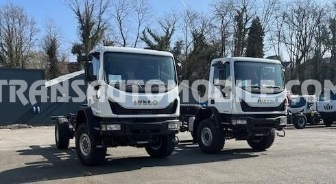 Iveco Eurocargo ML150E24WS 5.9L TURBO DIESEL 4x4 EURO3 CHASSIS CAB - EXPORT OUT EU - Kamion sa golom šasijom i zatvorenom kabinom: slika 1 Iveco Eurocargo ML150E24WS 5.9L TURBO DIESEL 4x4 EURO3 CHASSIS CAB - EXPORT OUT EU - Kamion sa golom šasijom i zatvorenom kabinom: slika 1