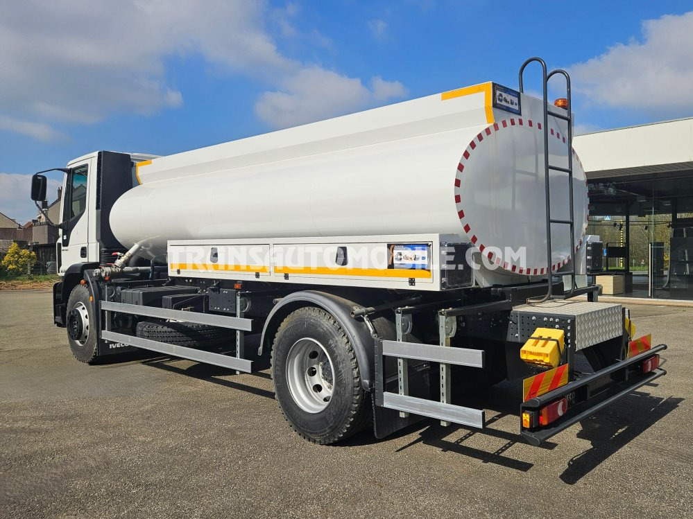 Iveco Eurocargo ML180E28 5.9L TURBO DIESEL 4x2 water tank 10.000L - EXPORT OUT EU - Kamion cisterna: slika 2 Iveco Eurocargo ML180E28 5.9L TURBO DIESEL 4x2 water tank 10.000L - EXPORT OUT EU - Kamion cisterna: slika 2