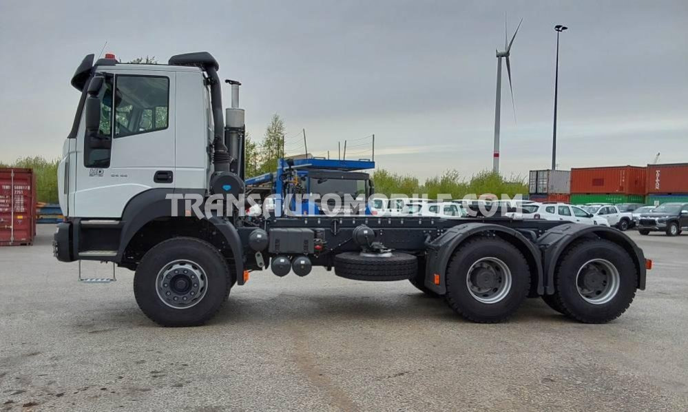 Iveco Astra HD9 64.44T 12.9L DIESEL - Tegljač: slika 5 Iveco Astra HD9 64.44T 12.9L DIESEL - Tegljač: slika 5