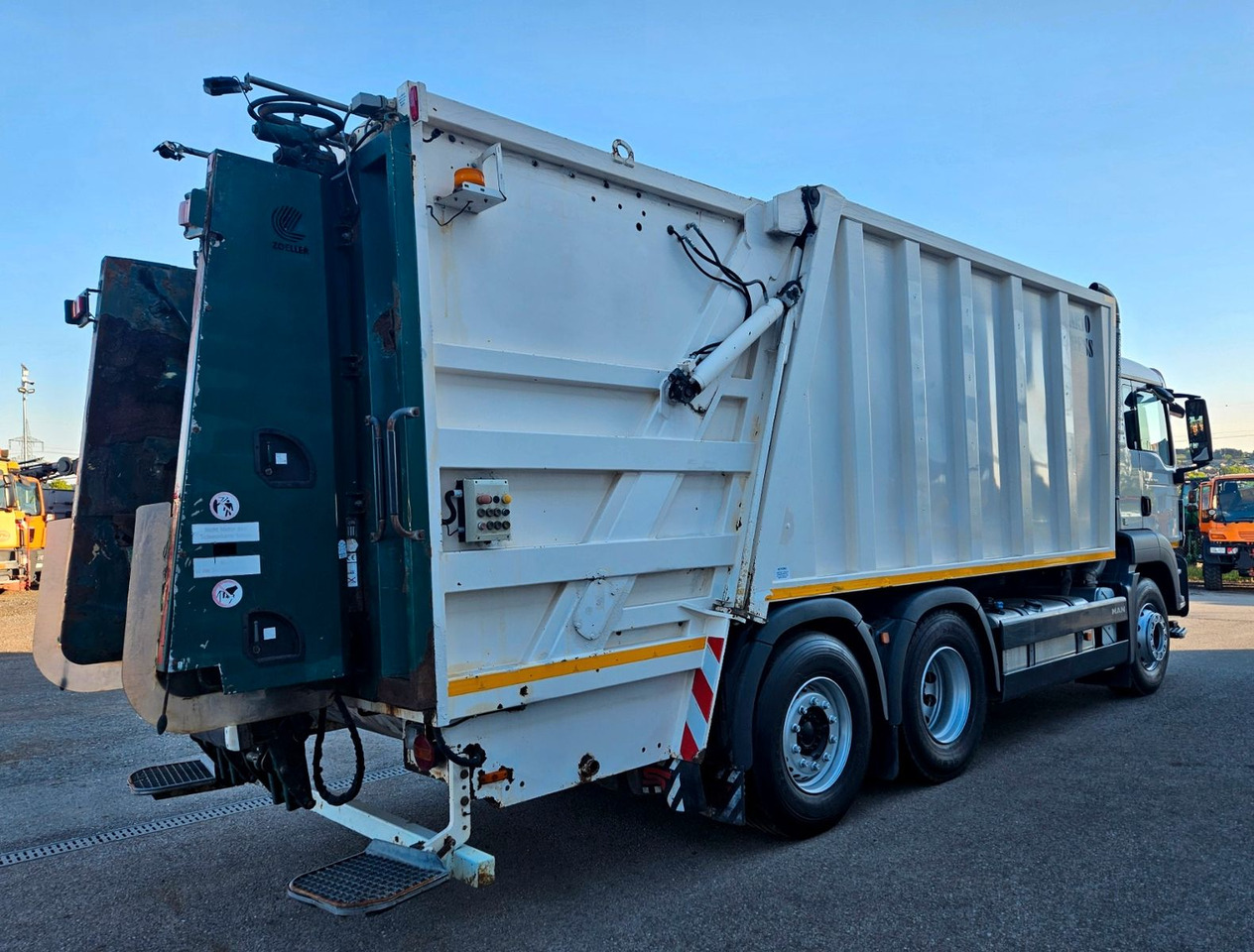 MAN TGS 28.360 MUT FAUN Variopress EEV - Kamion za smeće: slika 5 MAN TGS 28.360 MUT FAUN Variopress EEV - Kamion za smeće: slika 5