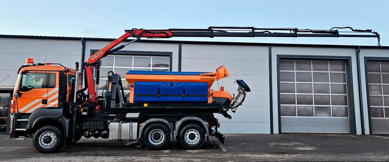 MAN TGS 28.400 6x4-4 BL Palfinger PK12002 Kran Euro5 - Kamion sa hidrauličnom kukom, Kamion sa dizalicom: slika 2 MAN TGS 28.400 6x4-4 BL Palfinger PK12002 Kran Euro5 - Kamion sa hidrauličnom kukom, Kamion sa dizalicom: slika 2