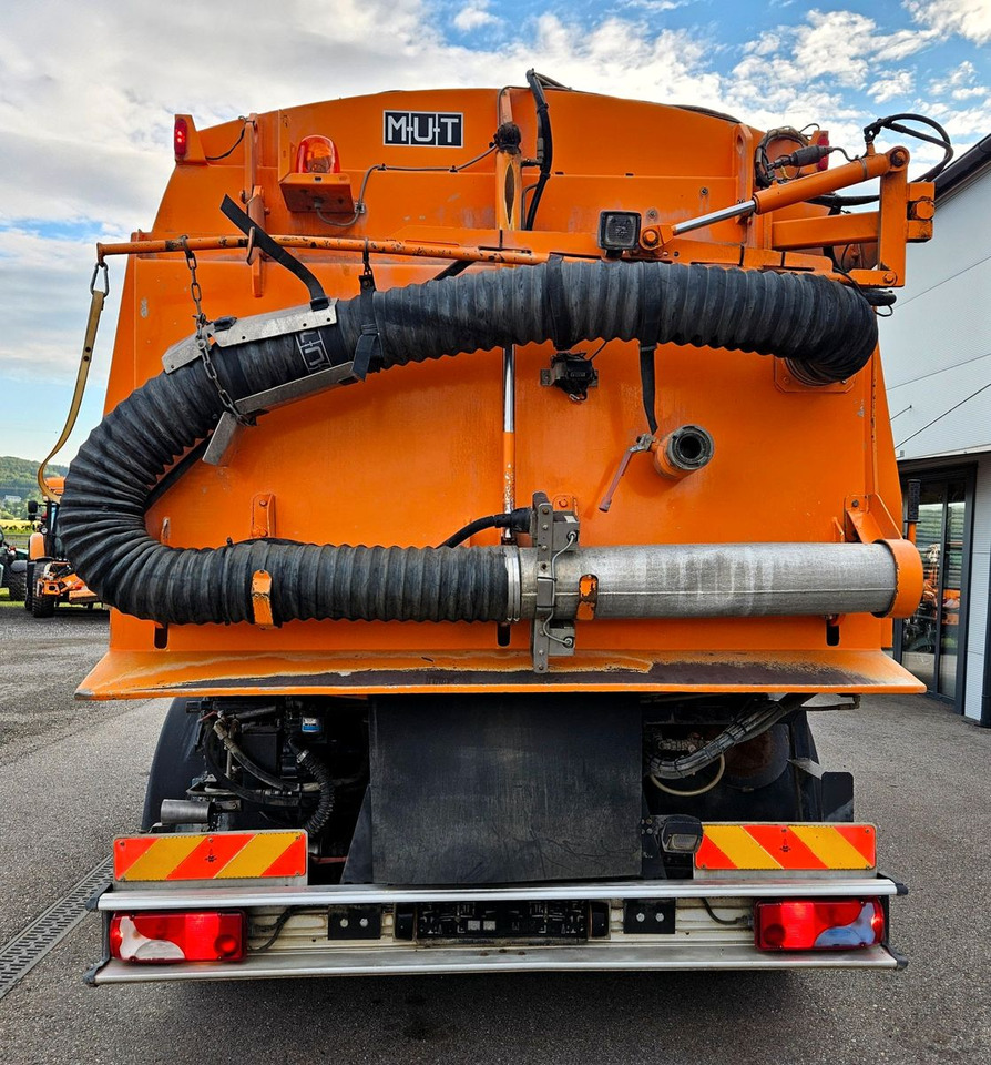 Scania P280 Euro5 MUT 7m3 Hydrostat - Autočistilica: slika 4 Scania P280 Euro5 MUT 7m3 Hydrostat - Autočistilica: slika 4