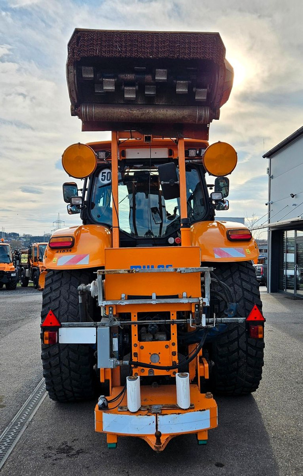 Steyr CVT 6130 Mulag MKM700 Mähkombination Kommunal - Komunalni traktor: slika 4 Steyr CVT 6130 Mulag MKM700 Mähkombination Kommunal - Komunalni traktor: slika 4