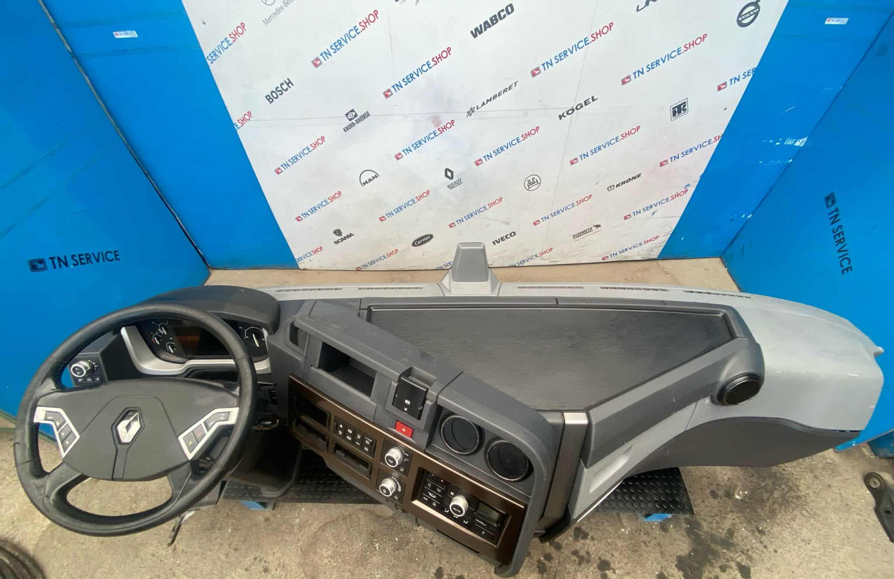Cruscotto Renault T520 - Kabina i enterijer: slika 2 Cruscotto Renault T520 - Kabina i enterijer: slika 2