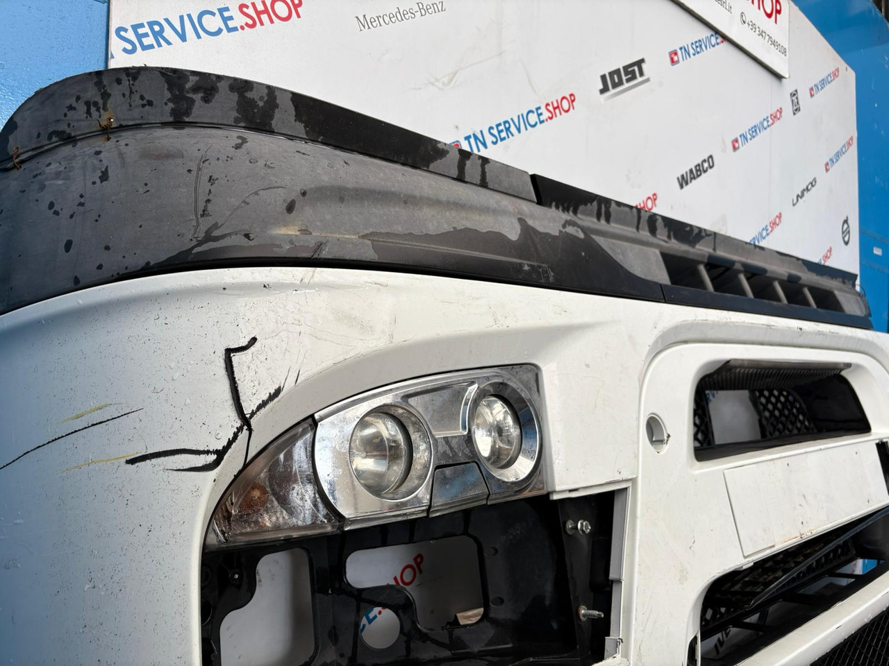 Paraurti Anteriore Iveco 5801258838 - Branik za Kamion: slika 4 Paraurti Anteriore Iveco 5801258838 - Branik za Kamion: slika 4
