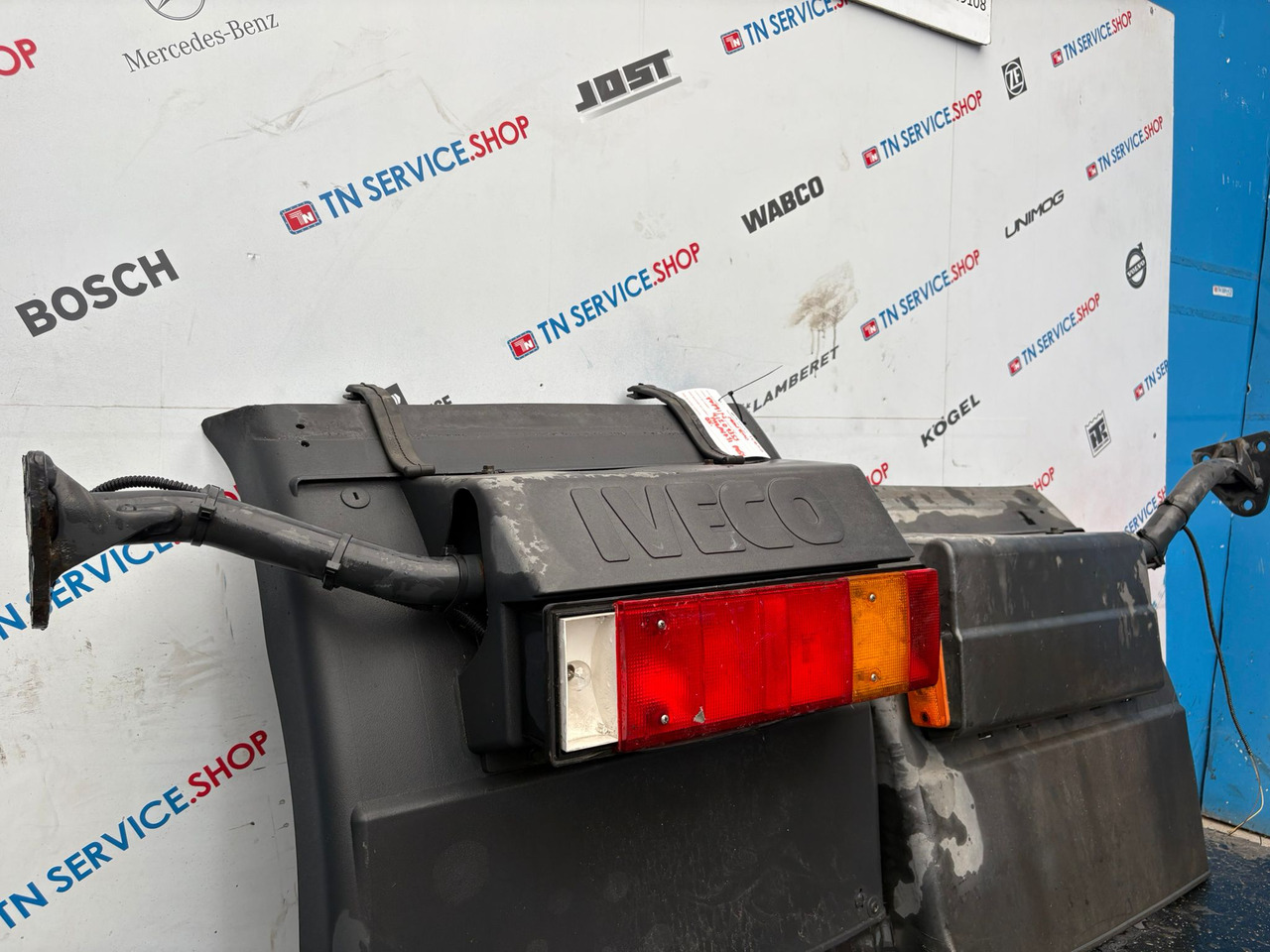 Paraurti posteriore Iveco - Branik za Kamion: slika 2 Paraurti posteriore Iveco - Branik za Kamion: slika 2