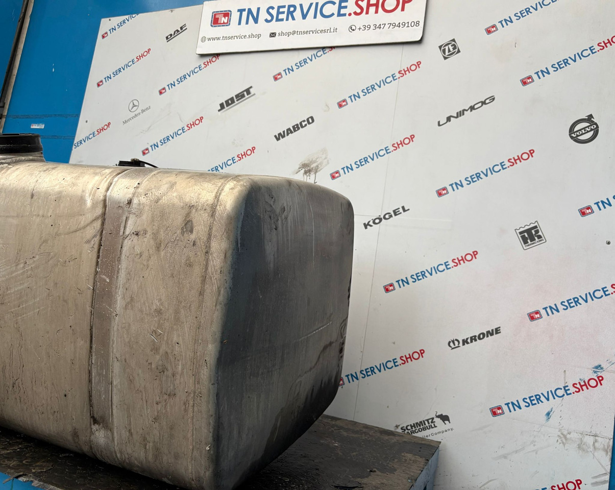 Serbatoio Gasolio Iveco - Rezervoar za gorivo za Kamion: slika 2 Serbatoio Gasolio Iveco - Rezervoar za gorivo za Kamion: slika 2