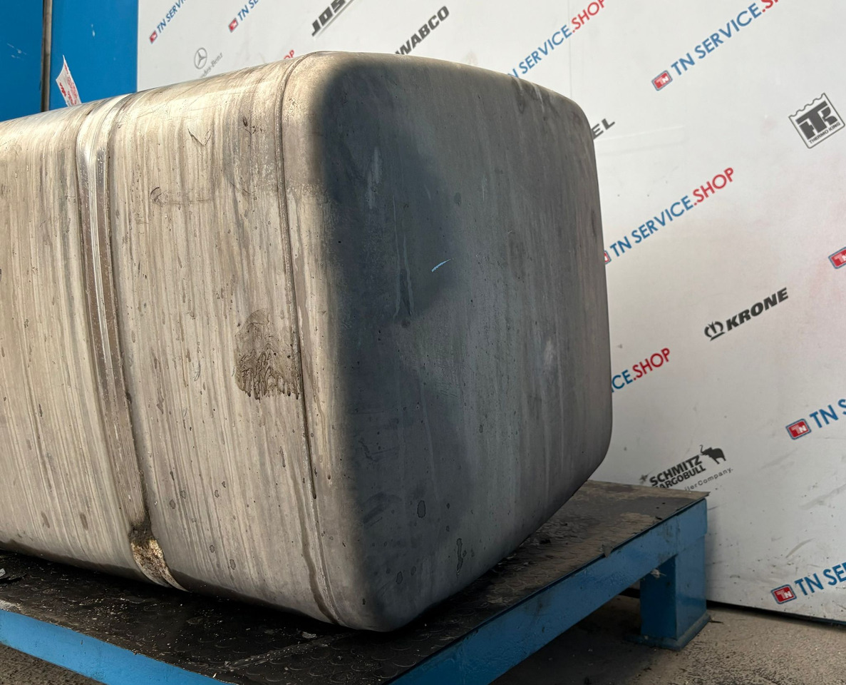 Serbatoio carburante Iveco - Rezervoar za gorivo za Kamion: slika 3 Serbatoio carburante Iveco - Rezervoar za gorivo za Kamion: slika 3