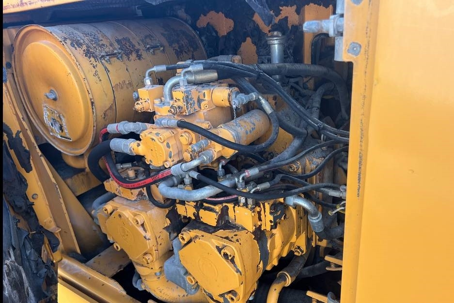 Liebherr R 954 B HD Litronic Demolition Excavator  Liebherr R 954 B HD Litronic Demolition Excavator: slika 8