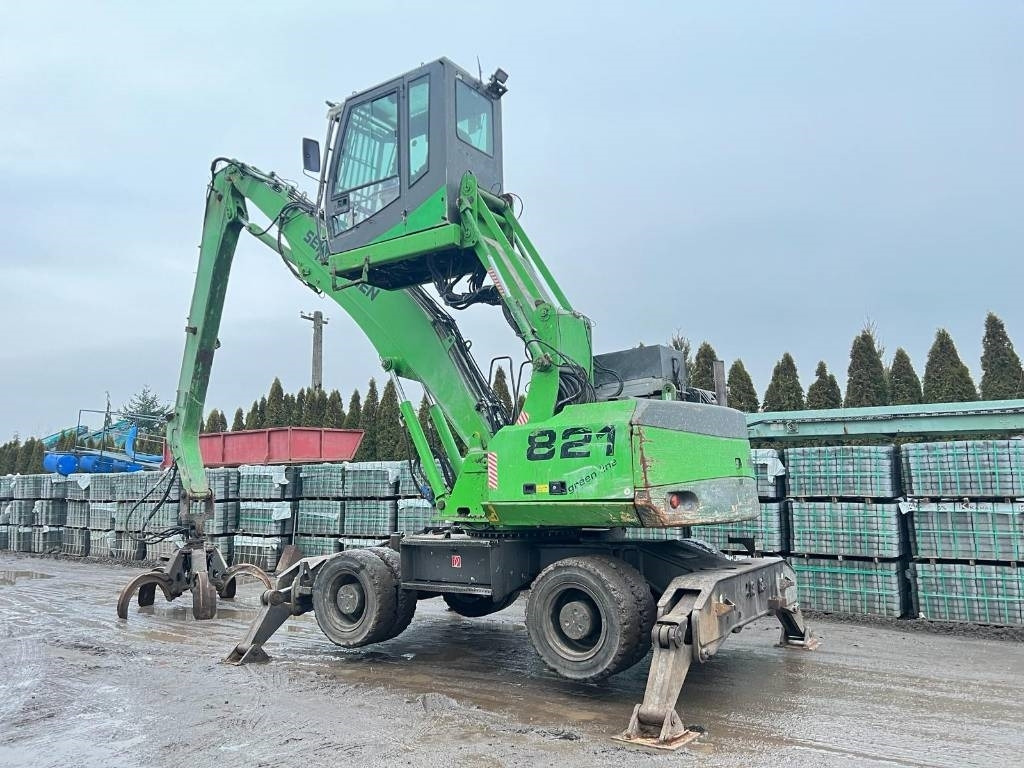 Sennebogen 821 - Bager za obradu otpada/ Industrije: slika 2 Sennebogen 821 - Bager za obradu otpada/ Industrije: slika 2