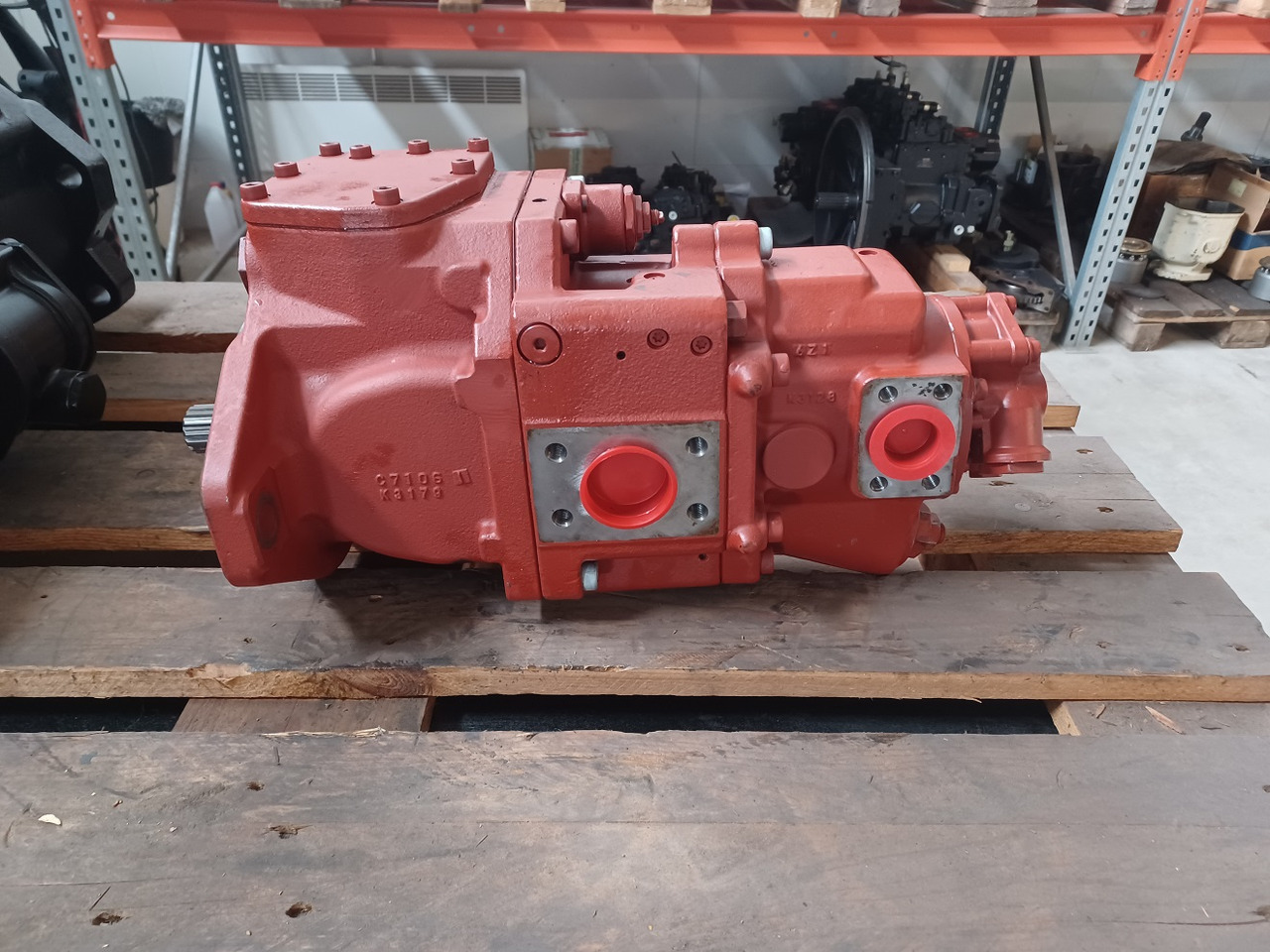 Kawasaki Heavy Industries K7SP36/K7V28-11VR-922A/25 - Hidraulična pumpa za Bager guseničar: slika 1 Kawasaki Heavy Industries K7SP36/K7V28-11VR-922A/25 - Hidraulična pumpa za Bager guseničar: slika 1