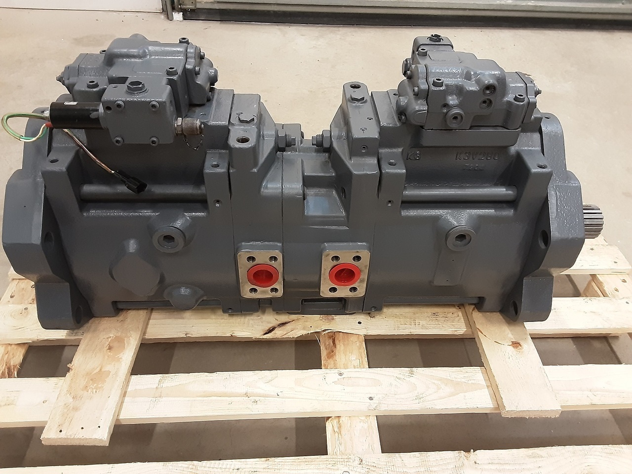 Kawasaki K3V280DTH1CDR-9N0Y-AVB - Hidraulična pumpa za Bager guseničar: slika 1 Kawasaki K3V280DTH1CDR-9N0Y-AVB - Hidraulična pumpa za Bager guseničar: slika 1