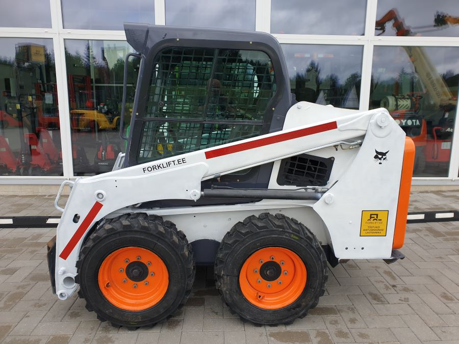 BOBCAT Bobcat S450 - Mini utovarivač: slika 2 BOBCAT Bobcat S450 - Mini utovarivač: slika 2