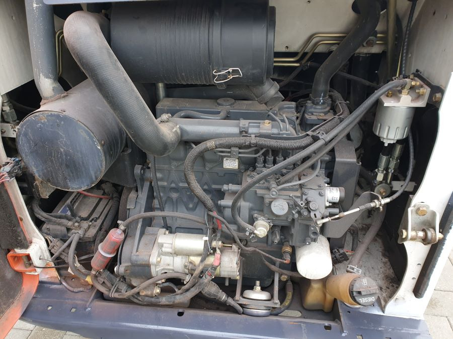 BOBCAT Bobcat S450 - Mini utovarivač: slika 4 BOBCAT Bobcat S450 - Mini utovarivač: slika 4