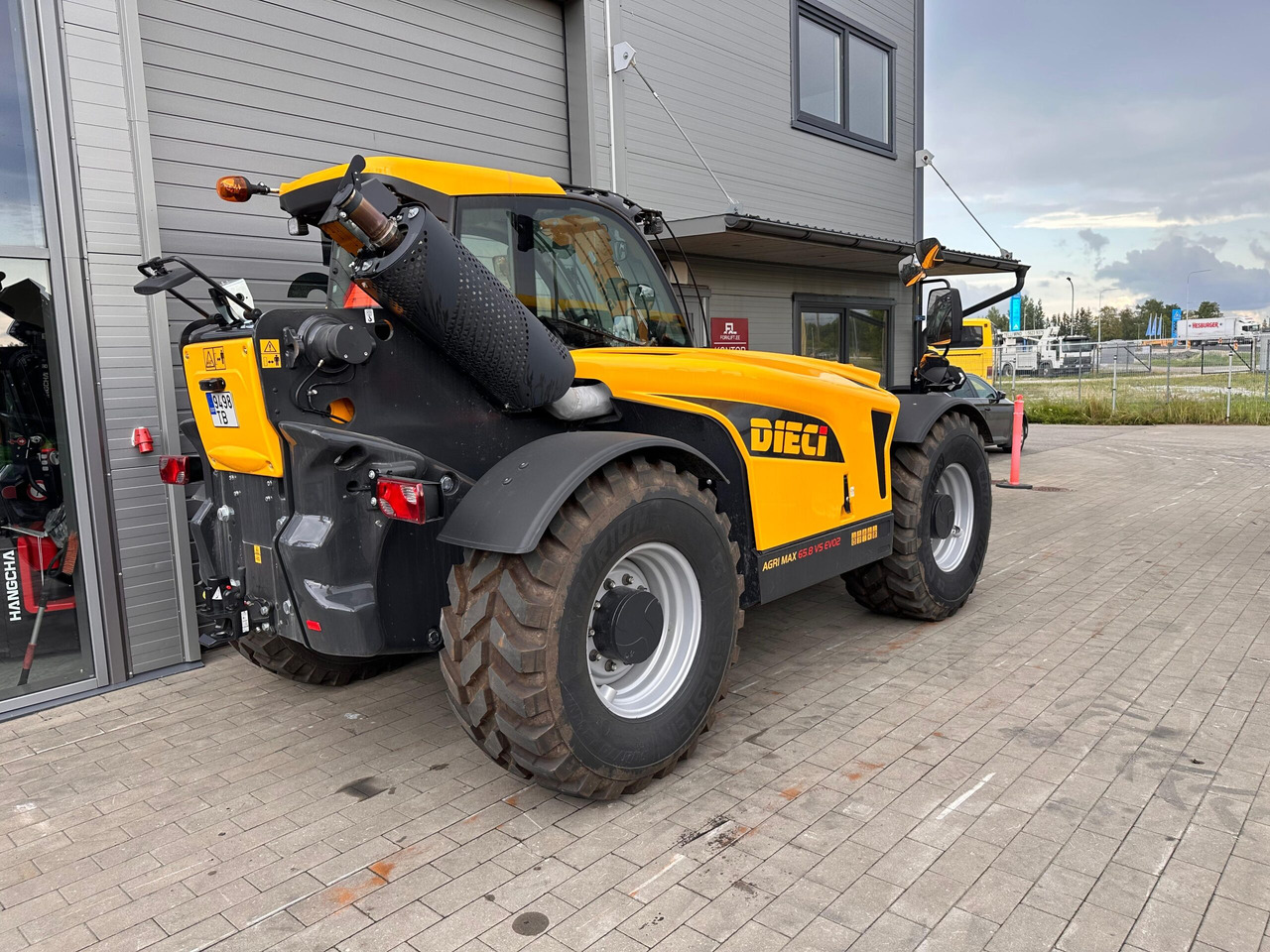Dieci Agri Max 65.8 VS EVO2 - Teleskopski upravljač: slika 4 Dieci Agri Max 65.8 VS EVO2 - Teleskopski upravljač: slika 4