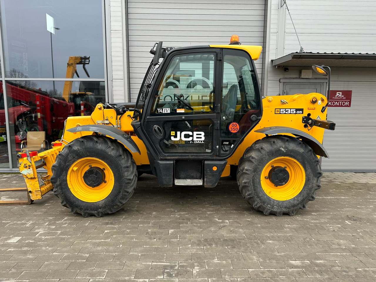 JCB 535-95 - Teleskopski upravljač: slika 3 JCB 535-95 - Teleskopski upravljač: slika 3