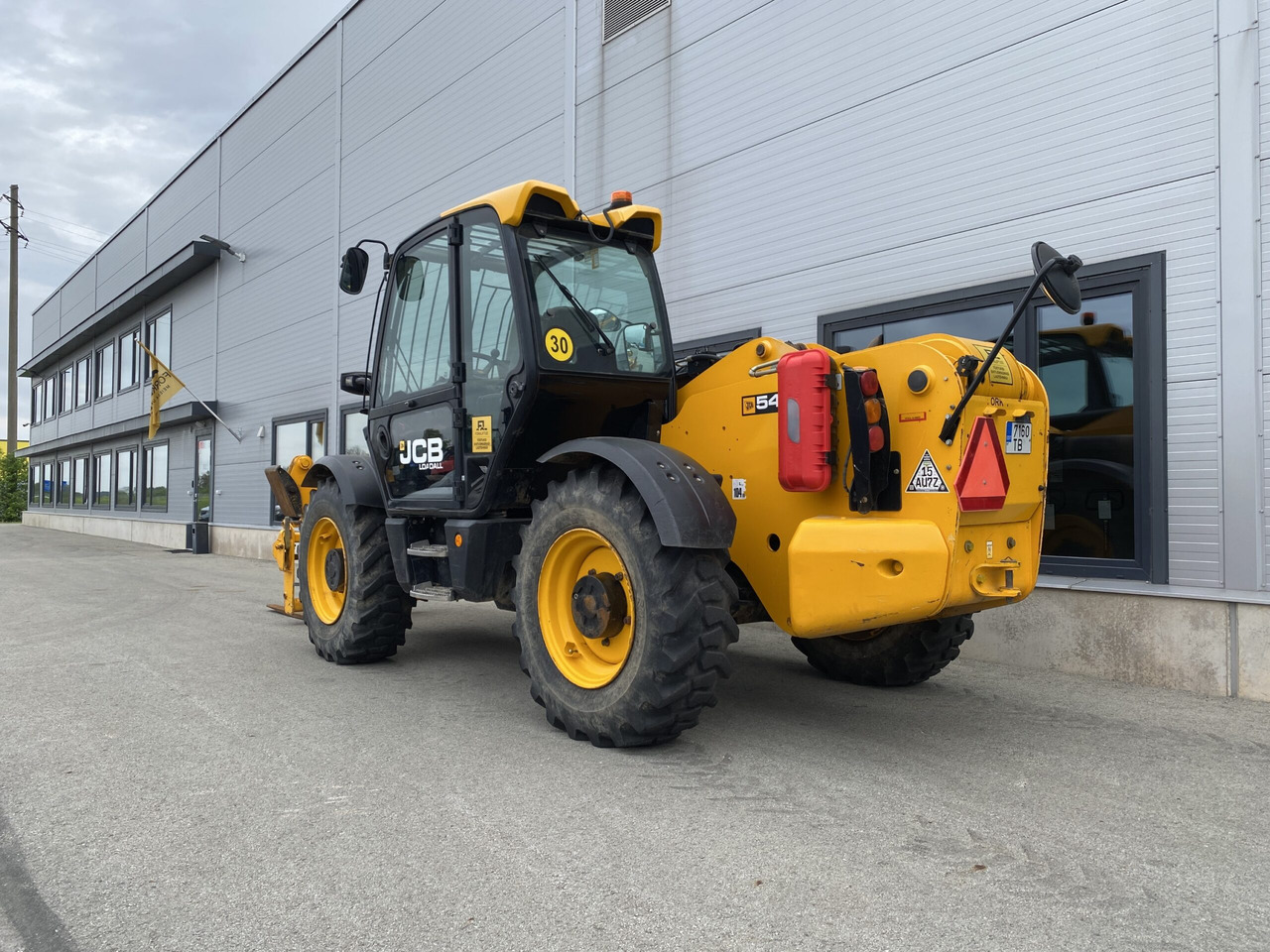 JCB 540-140 - Teleskopski upravljač: slika 2 JCB 540-140 - Teleskopski upravljač: slika 2
