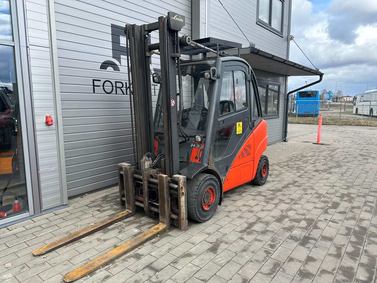 Linde H30D-01 - Dizel viljuškar: slika 1 Linde H30D-01 - Dizel viljuškar: slika 1