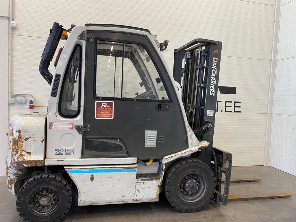 Unicarriers Y1D2A25Q - Dizel viljuškar: slika 4 Unicarriers Y1D2A25Q - Dizel viljuškar: slika 4