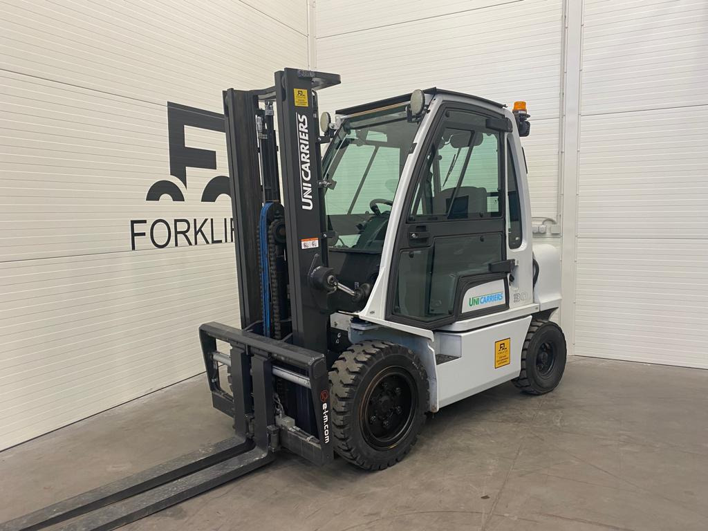 Unicarriers YG1D2A30Q - Dizel viljuškar: slika 1 Unicarriers YG1D2A30Q - Dizel viljuškar: slika 1