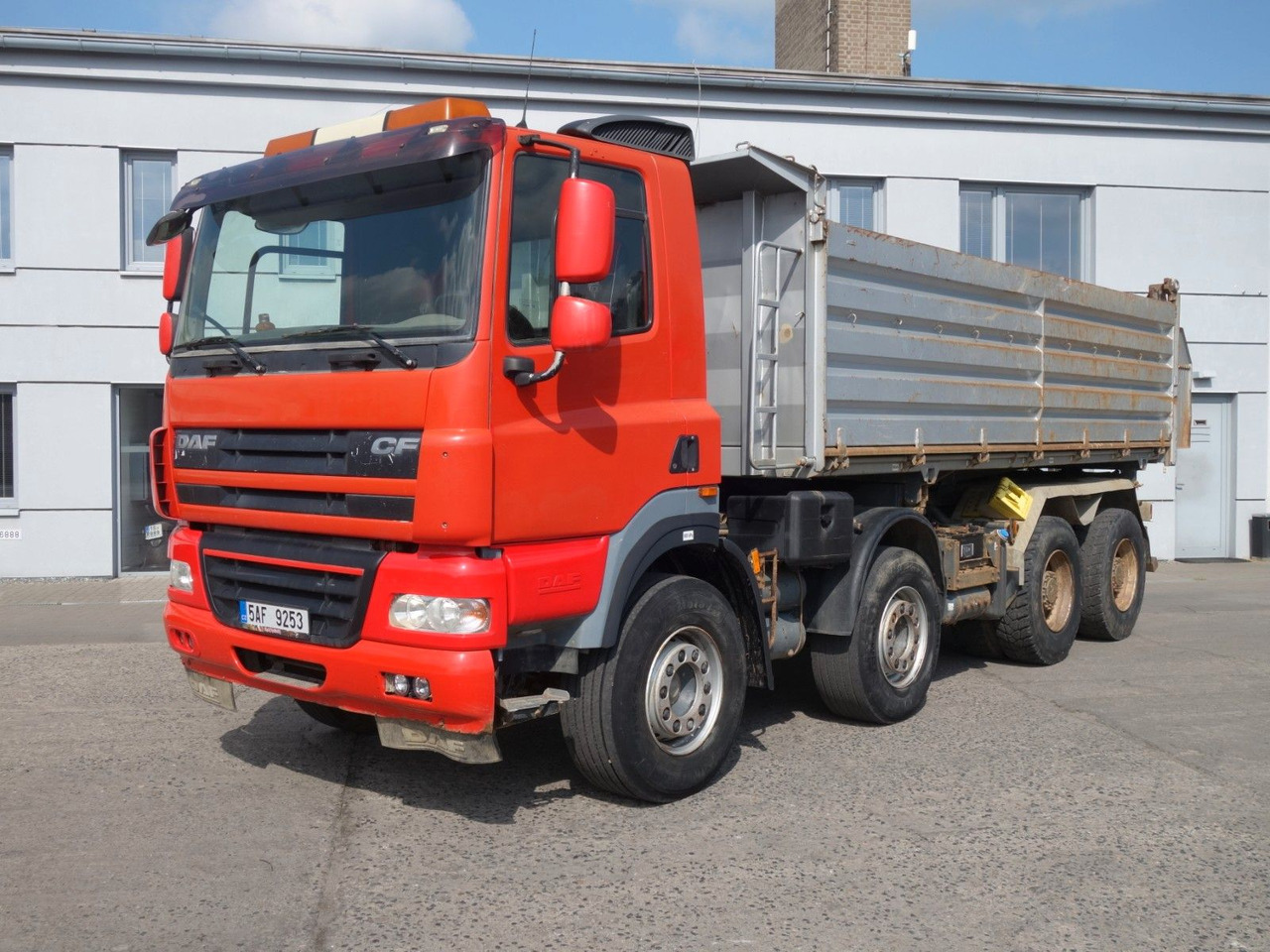 DAF CF85.410 8x4 mit Meiller - Istovarivač: slika 1 DAF CF85.410 8x4 mit Meiller - Istovarivač: slika 1