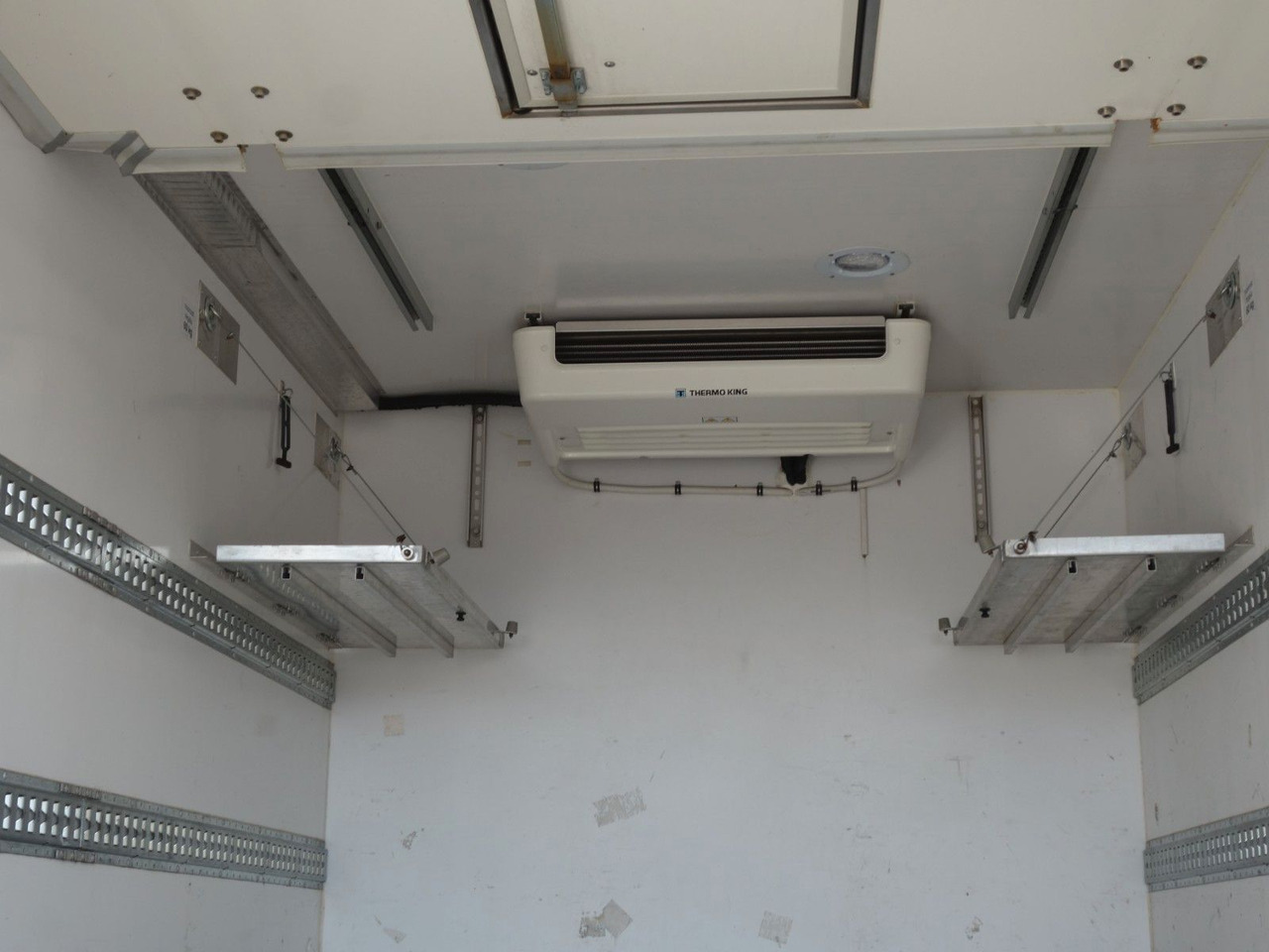 Hladnjača novi MAN TGL 8.190 mit Thermo King. 2 Temperaturen: slika 7