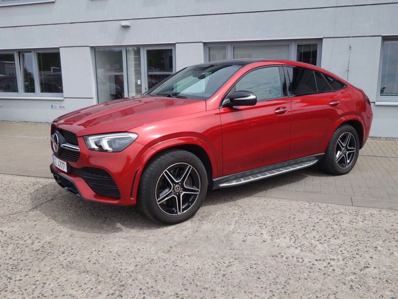 Mercedes-Benz GLE-klasse 400 d 4Matic Coupe Pano - Automobil: slika 2 Mercedes-Benz GLE-klasse 400 d 4Matic Coupe Pano - Automobil: slika 2