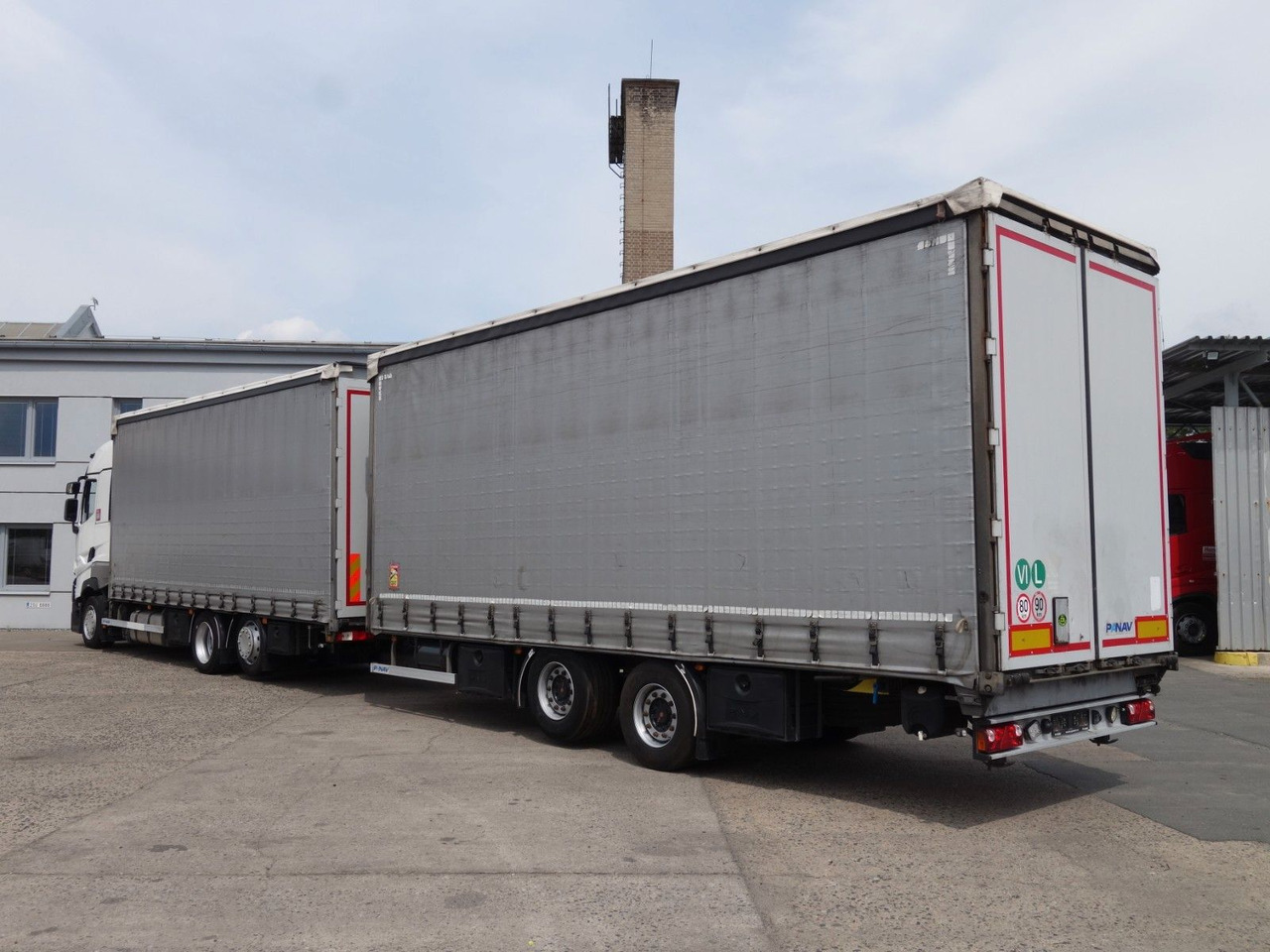 Renault T520 6x2 + trailer, 120m3, 2x Liftachse - Kamion sa ceradom: slika 3 Renault T520 6x2 + trailer, 120m3, 2x Liftachse - Kamion sa ceradom: slika 3