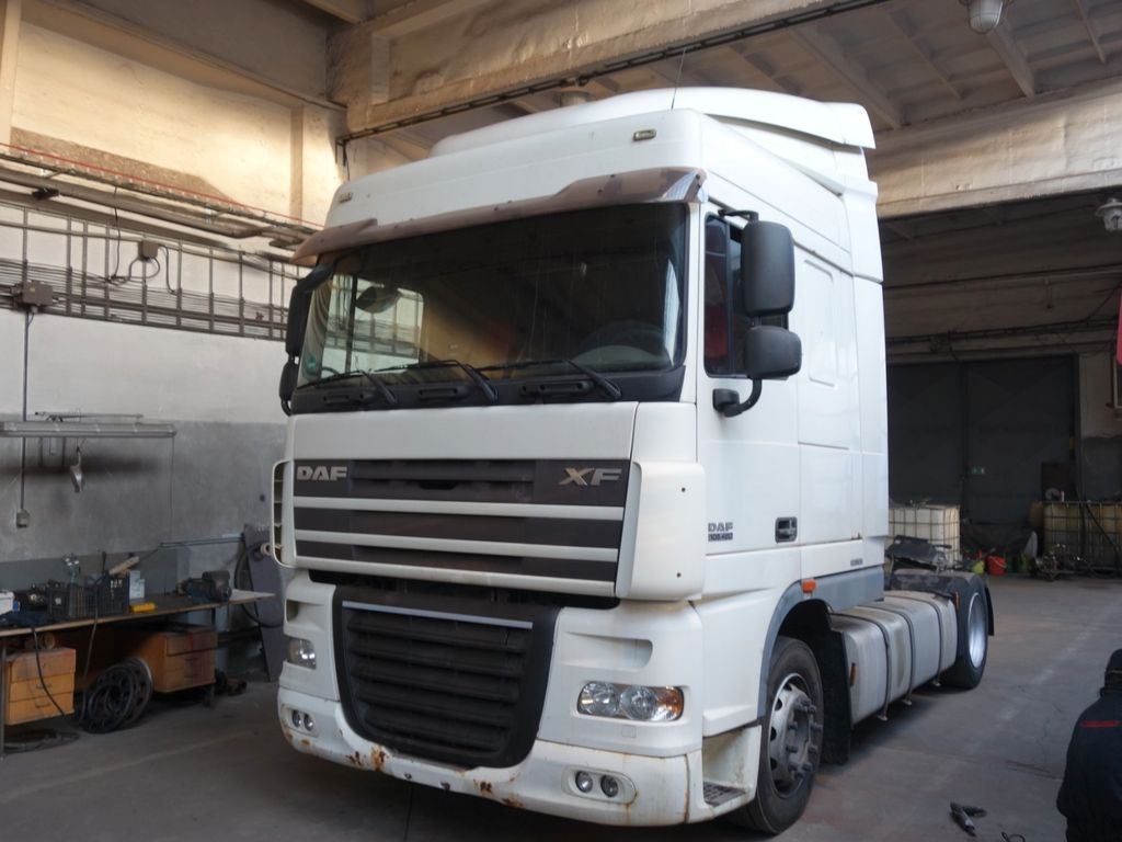 DAF XF 460 SC LD, Motorschaden - Tegljač: slika 1 DAF XF 460 SC LD, Motorschaden - Tegljač: slika 1