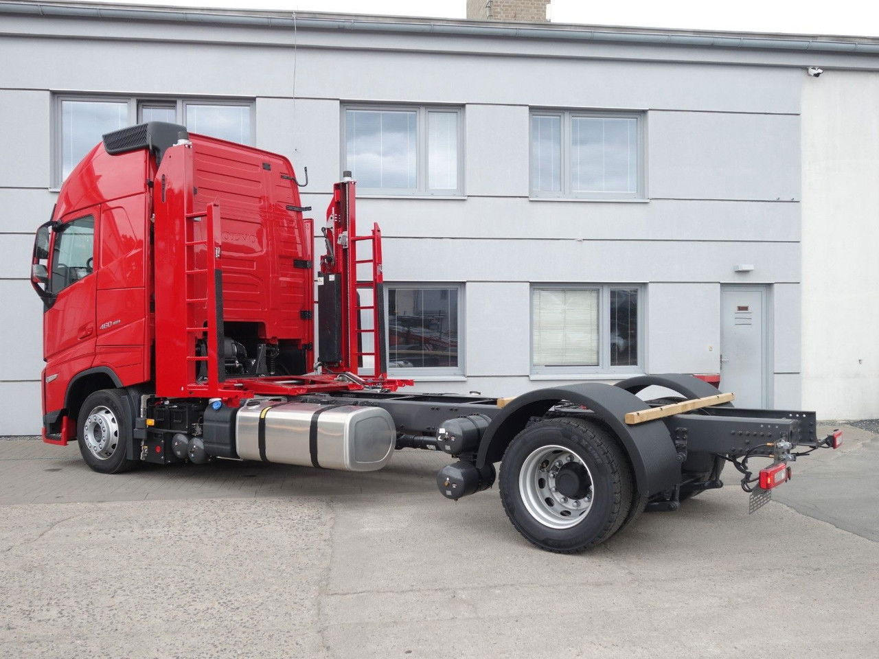 Volvo FH 13 XL 460 TC Neue fur Kassbohrer - Kamion za prevoz automobila: slika 5 Volvo FH 13 XL 460 TC Neue fur Kassbohrer - Kamion za prevoz automobila: slika 5