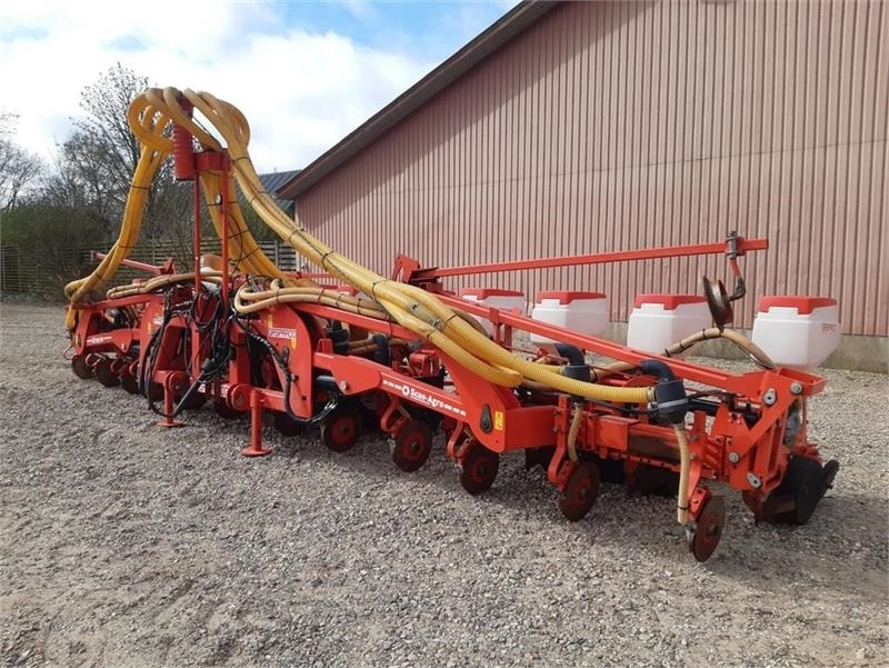 Maschio Gaspardo Manta XL 12 rk med PA1 fronttank - Sejalica: slika 4 Maschio Gaspardo Manta XL 12 rk med PA1 fronttank - Sejalica: slika 4