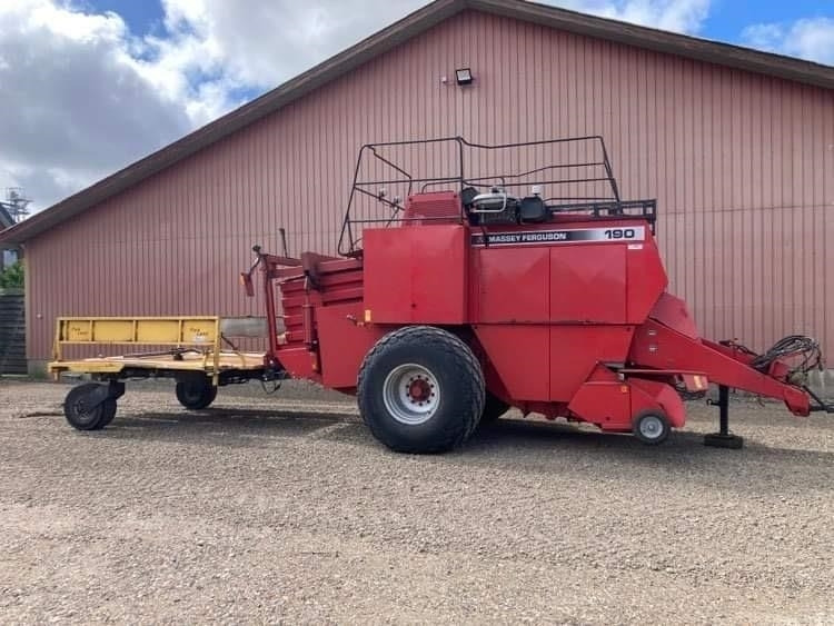 Massey Ferguson LB190 Fieldstar *** m. parkland ballevogn *** - Balirka za kockaste bale: slika 3 Massey Ferguson LB190 Fieldstar *** m. parkland ballevogn *** - Balirka za kockaste bale: slika 3