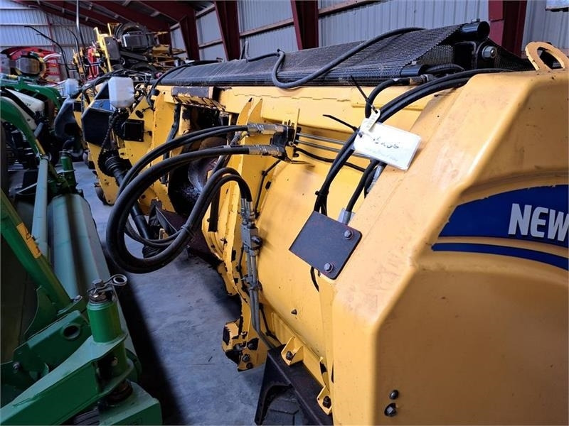 New Holland 283 Header - Oprema za prevrtanje i razlaganje: slika 1 New Holland 283 Header - Oprema za prevrtanje i razlaganje: slika 1