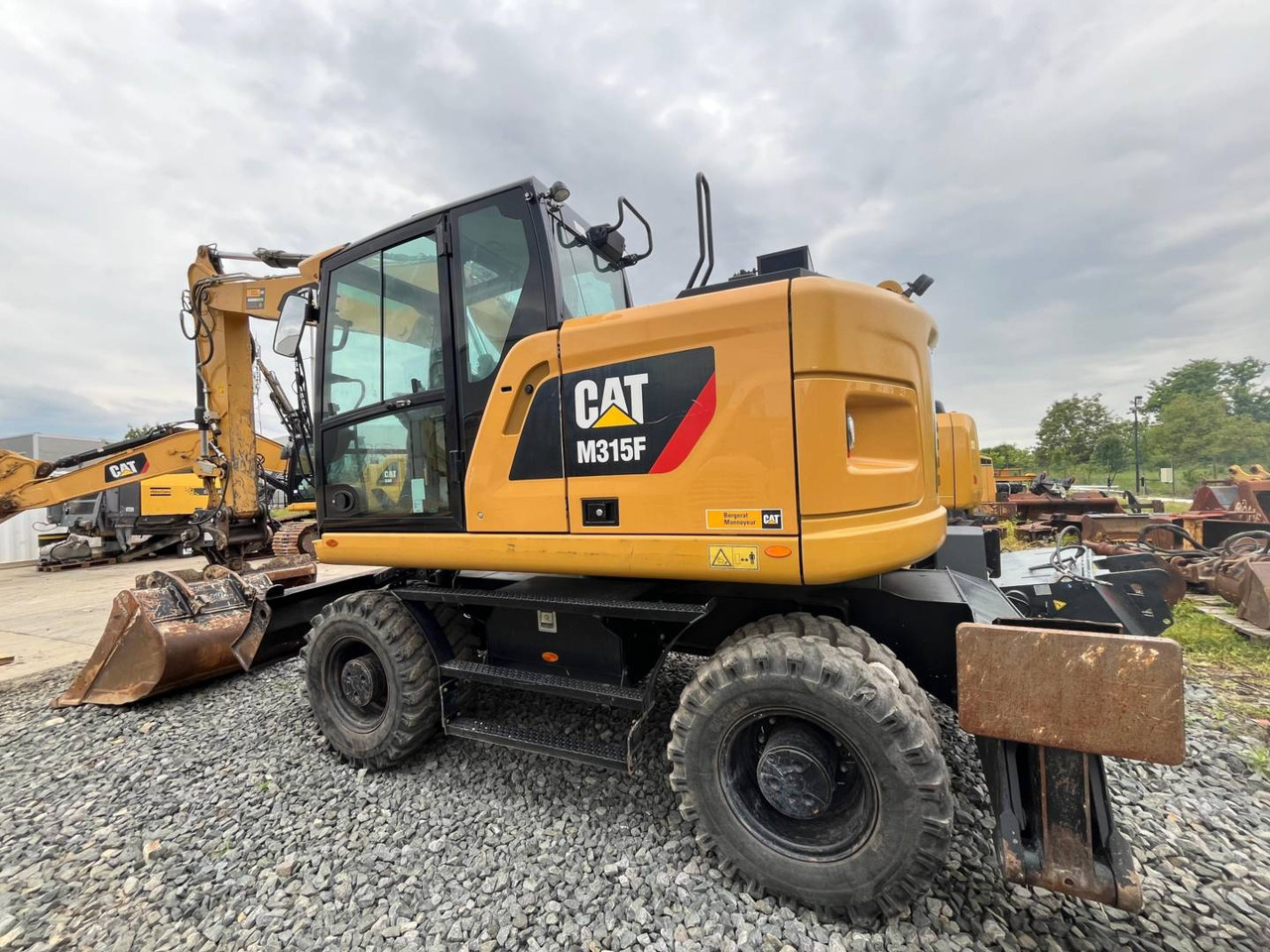 CAT M315F - Bager točkaš: slika 4 CAT M315F - Bager točkaš: slika 4