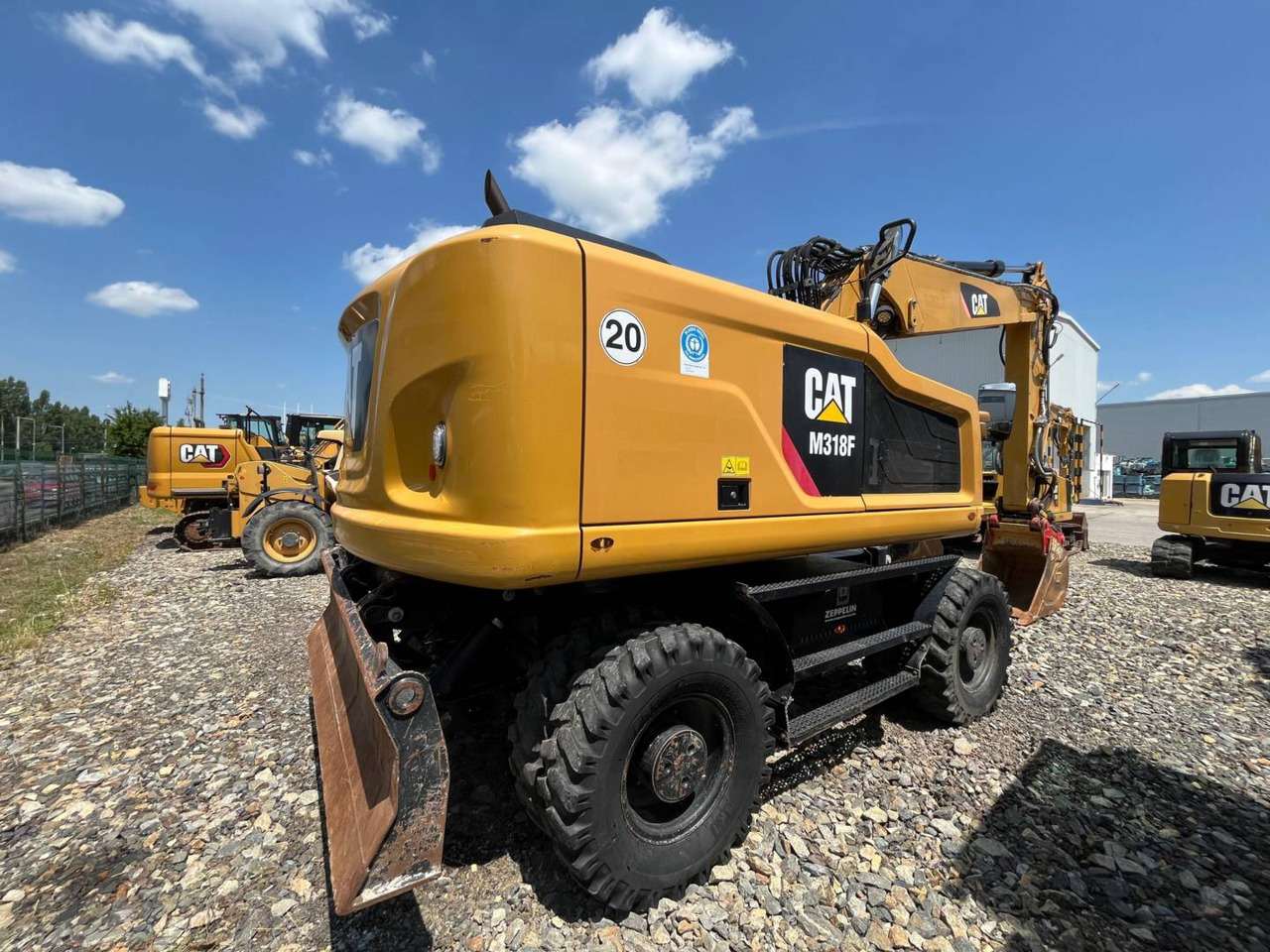 CAT M318F - Bager točkaš: slika 3 CAT M318F - Bager točkaš: slika 3